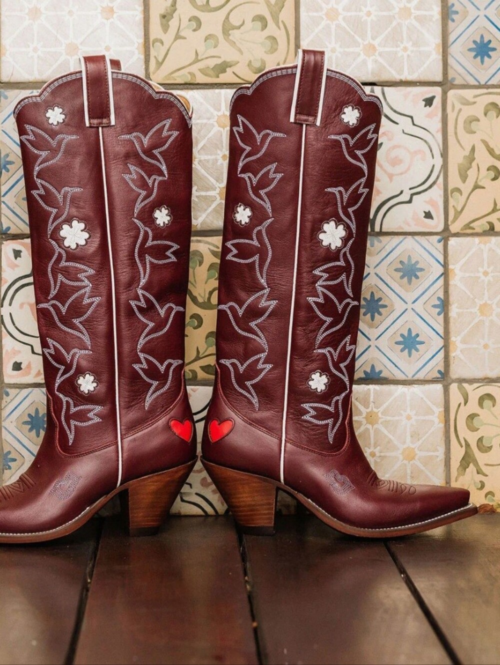 Women’s Burgundy Embroidered Cowboy Boots. Never Worn - Picture 5 of 10